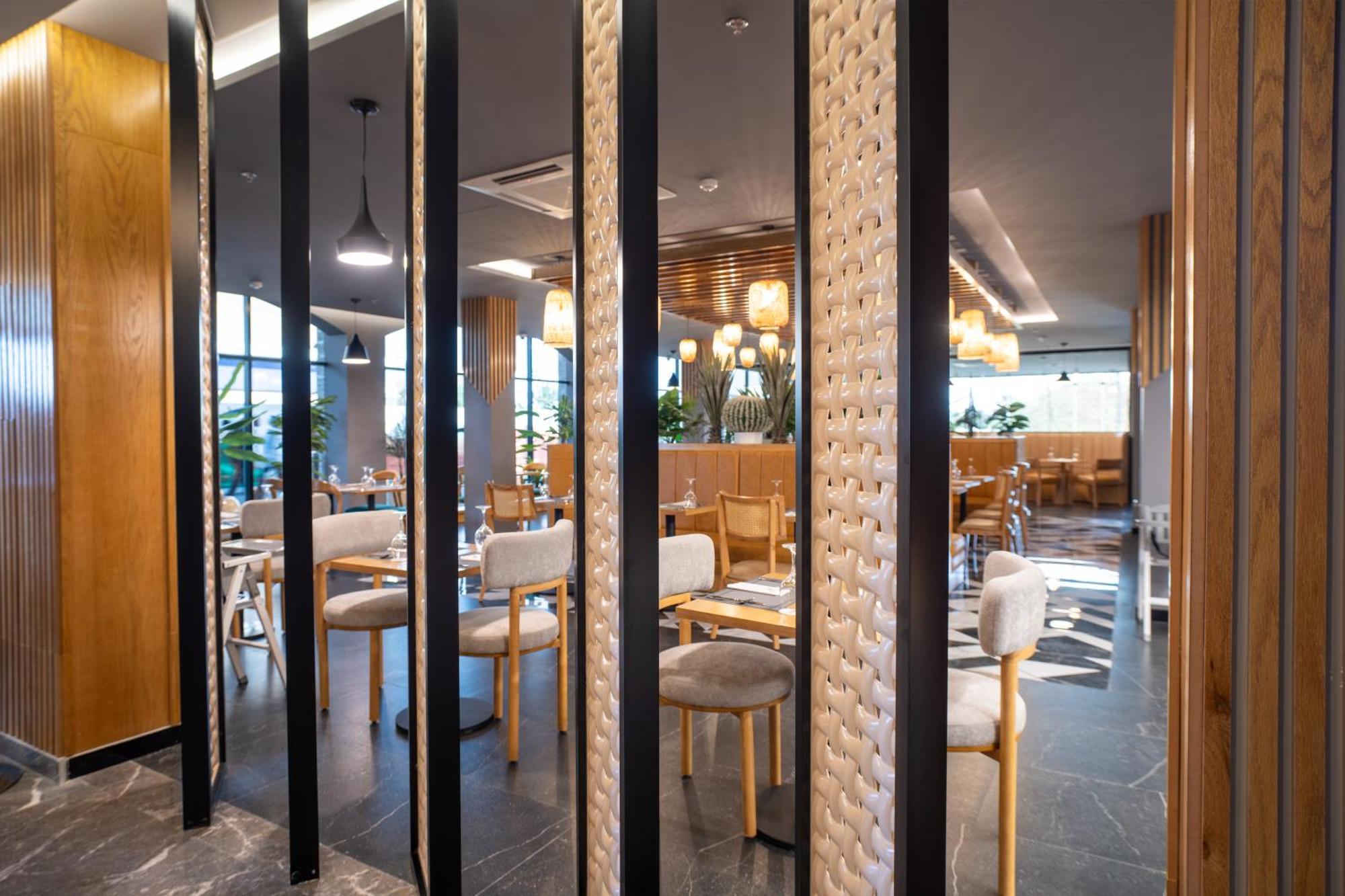 Park Inn By Radisson Najran Ngoại thất bức ảnh